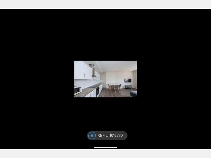 3 Bedroom Flat To Rent In Huskinsson Street, Liverpool, L8