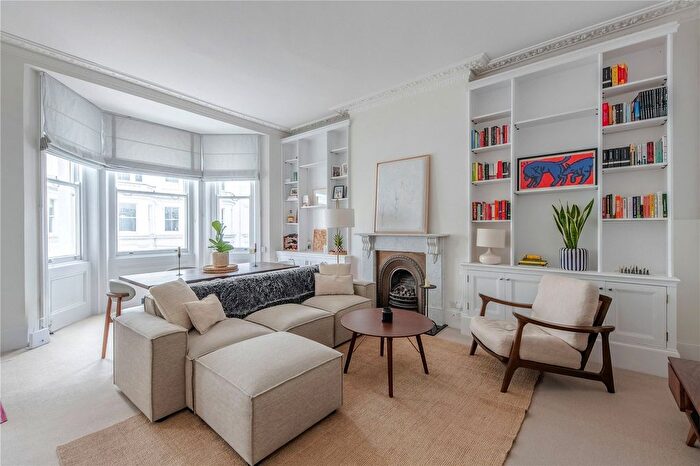 2 Bedroom Flat For Sale In Strathmore Gardens, London, W8