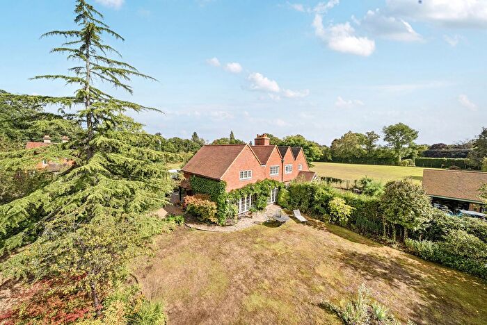 4 Bedroom Semi-Detached House For Sale In North End Farm, Petworth Road, Chiddingfold, GU8