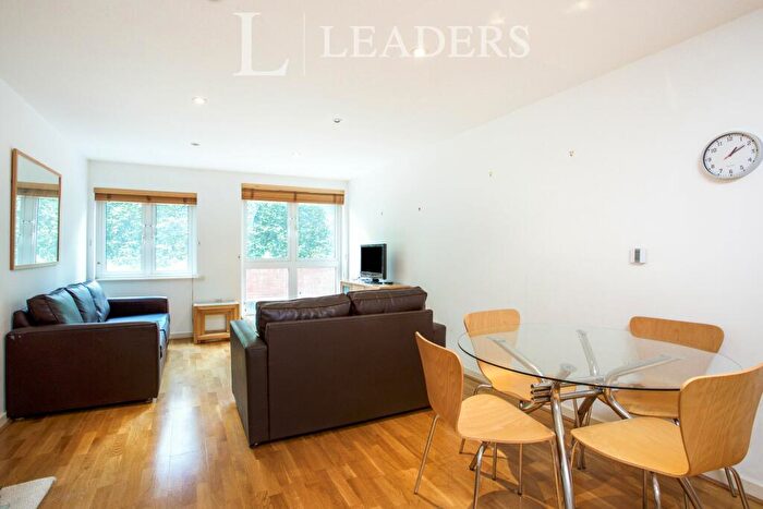 2 Bedroom Apartment To Rent In Park Heights, Constitution Hill, GU22