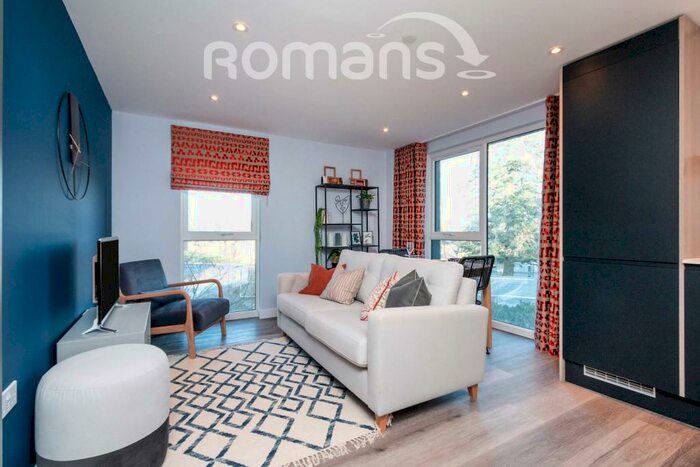 Apartment To Rent In Bagshot Manor, Bagshot, GU19