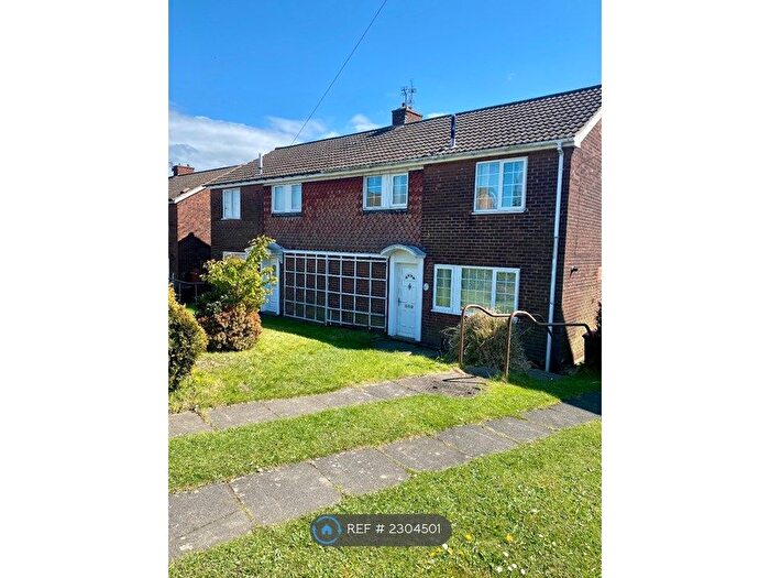 3 Bedroom Semi-Detached House To Rent In Willow Close, Rotherham, S66