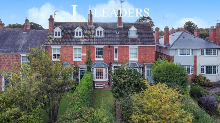 4 Bedroom Town House To Rent In Castle Road, Kenilworth, CV8