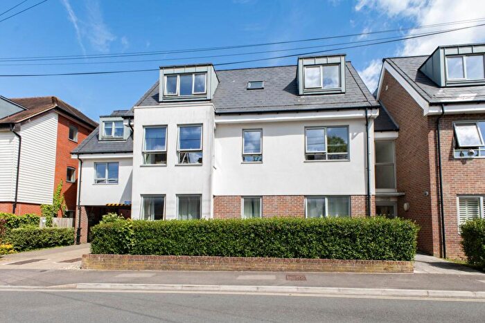 1 Bedroom Apartment For Sale In Denne Parade, Horsham, RH12
