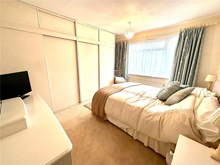 3 Bedroom Semi-Detached House To Rent In Withey Close, SL4