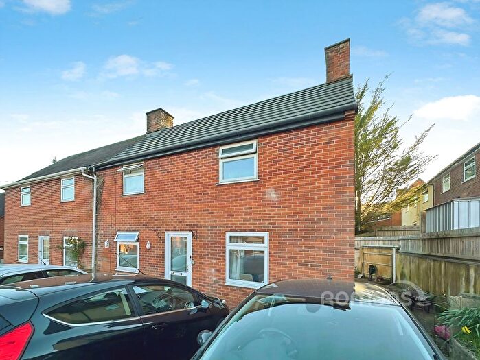 5 Bedroom Semi Detached House To Rent In Stuart Crescent, Winchester, SO22