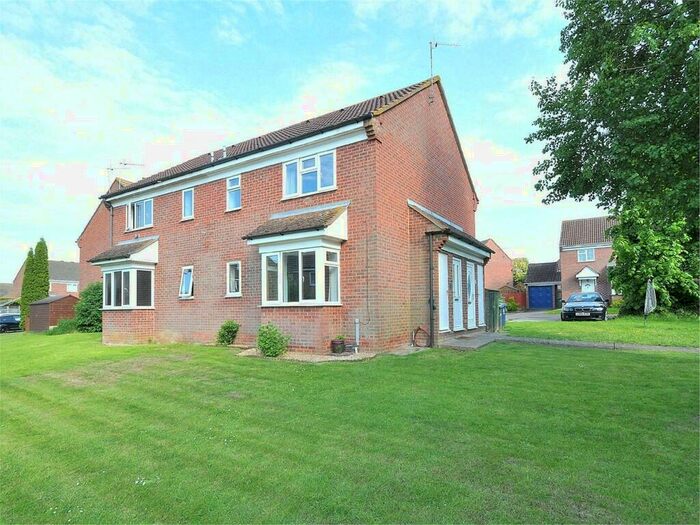 1 Bedroom House To Rent In Golden Road, Godmanchester, PE29