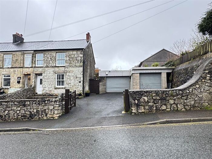 2 Bedroom Property For Sale In Hendra Road, St. Dennis, St Dennis, PL26