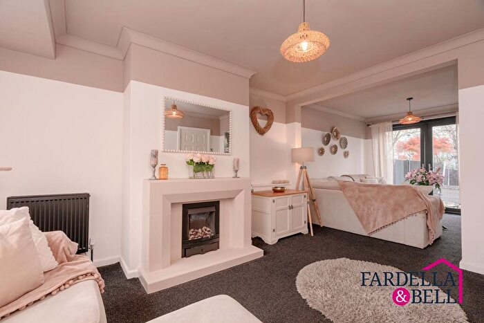 4 Bedroom Semi Detached House For Sale In Raygill Avenue, Burnley, BB11