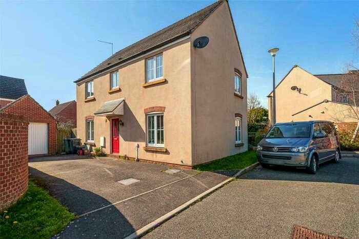 4 Bedroom Detached House To Rent In Bramley Copse, Long Ashton, Bristol, BS41