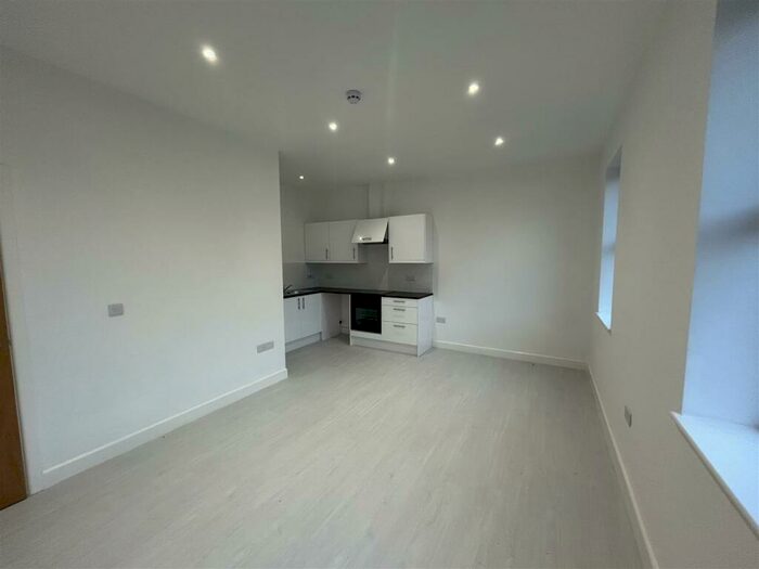 1 Bedroom Apartment To Rent In Church Court, Morley, Leeds, LS27