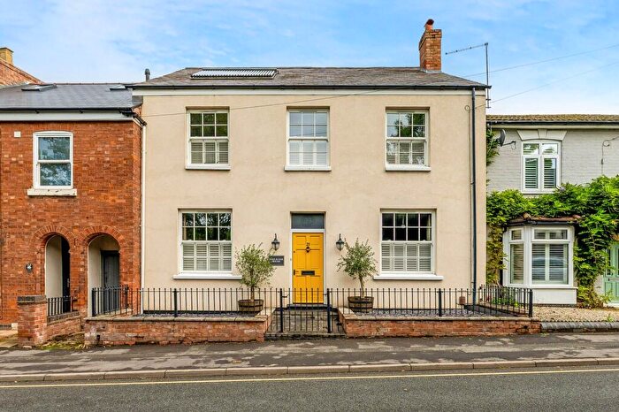 4 Bedroom Terraced House For Sale In Upper Cape, Warwick, CV34