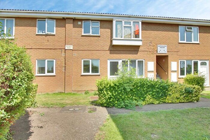 2 Bedroom Flat For Sale In St. Johns Chase, March, PE15