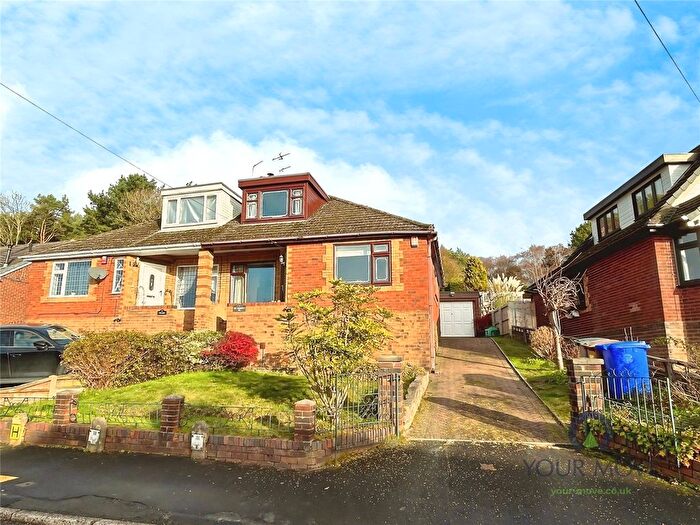 3 Bedroom Bungalow For Sale In Fernlea Grove, Weston Coyney, Stoke On Trent, Staffordshire, ST3