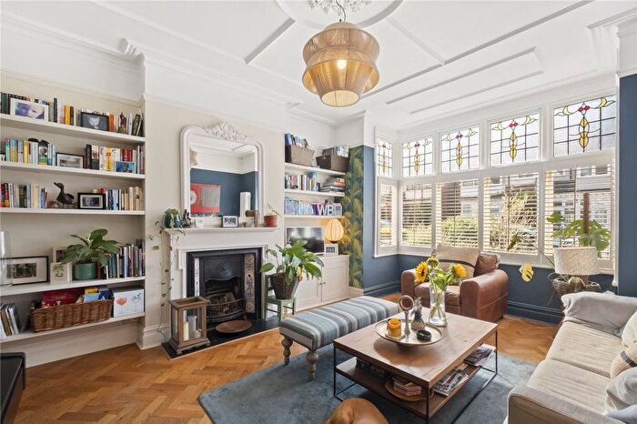 5 Bedroom Semi-detached House For Sale In Wyatt Park Road, London, SW2