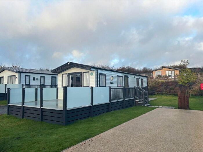 2 Bedroom Caravan For Sale In Looe, Cornwall, PL13