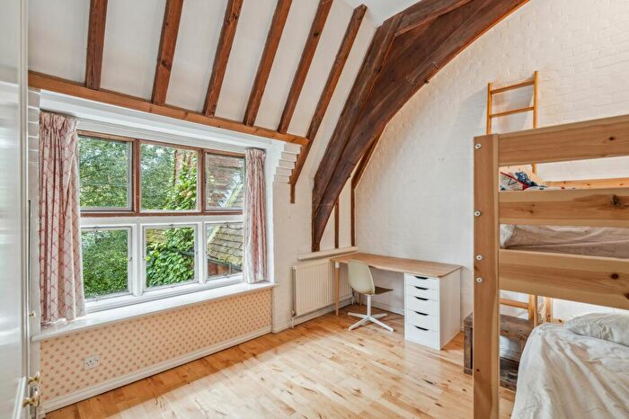 3 Bedroom Character Property For Sale In High Street, Wendover, HP22