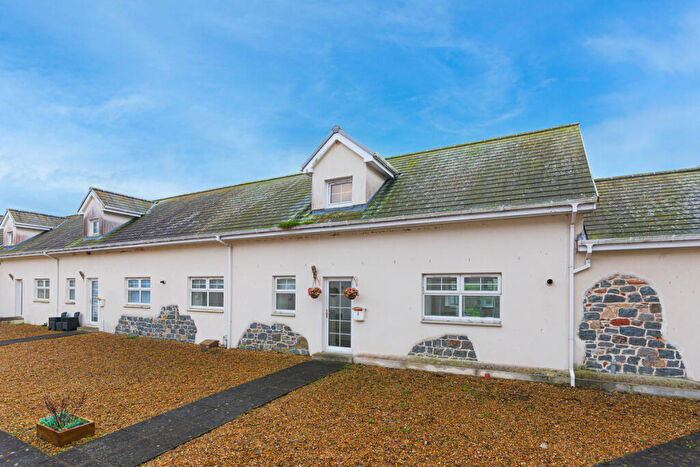 4 Bedroom Terraced House For Sale In Barlosh Court, Cumnock, KA18