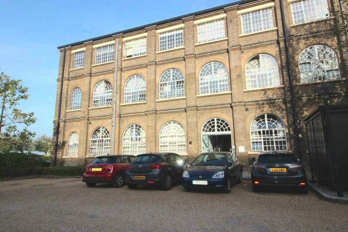 2 Bedroom Apartment To Rent In Buildi, Woolwich, SE18