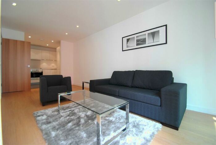 1 Bedroom Apartment To Rent In Waterhouse Apartments, Saffron Central Square, Croydon, CR0