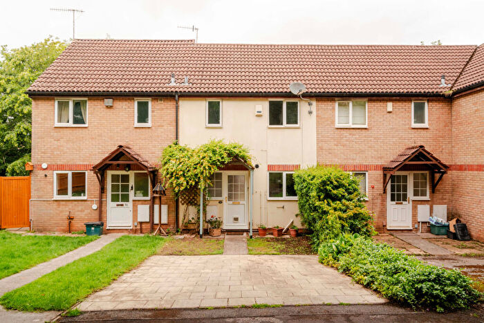 2 Bedroom House For Sale In Pine Road, Brentry, BS10