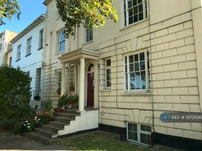 2 Bedroom Flat To Rent In Castle Hill, Reading, RG1