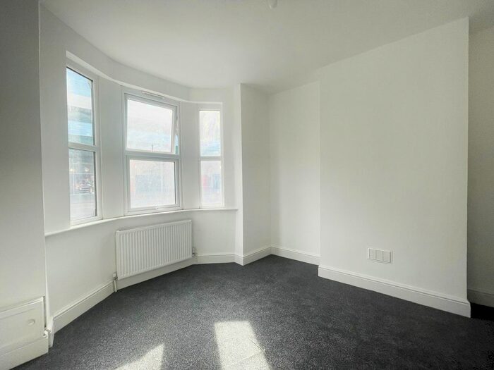2 Bedroom Flat To Rent In Filbert Street East, Leicester, LE2