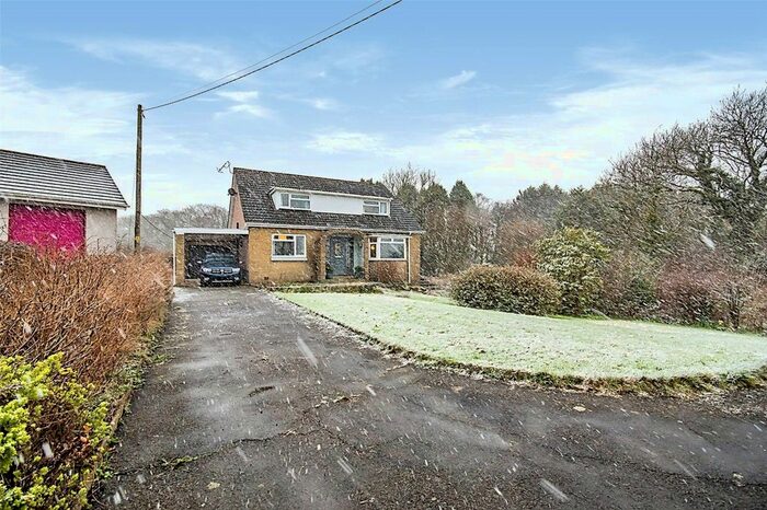 4 Bedroom Bungalow For Sale In Sarnau, Llandysul, Sarnau, Llandysul, SA44