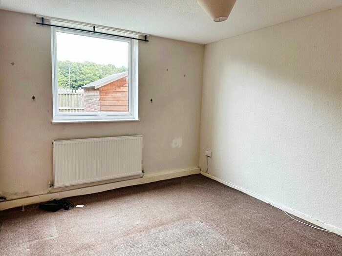 1 Bedroom Flat For Sale In Pittneys, Peterborough, PE4