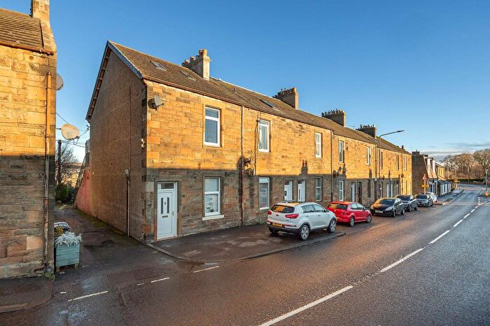 1 Bedroom Flat For Sale In Main Street, Winchburgh, EH52