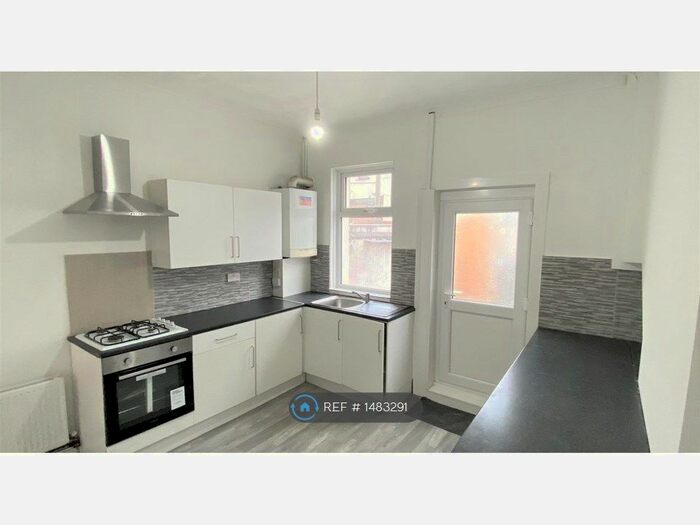 2 Bedroom Terraced House To Rent In Jameson Street, Blackpool, FY1