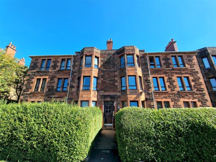 3 Bedroom Apartment To Rent In Nether Auldhouse Road, Pollokshaws, Glasgow, G43