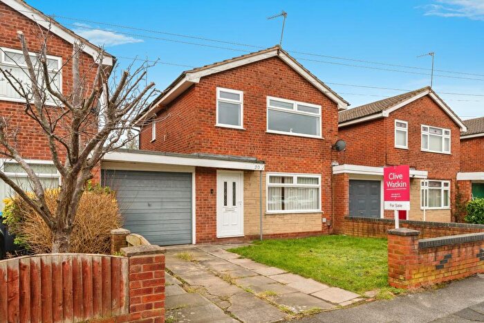 3 Bedroom Link Detached House For Sale In Talbot Road, Great Sutton, Ellesmere Port, Cheshire, CH66