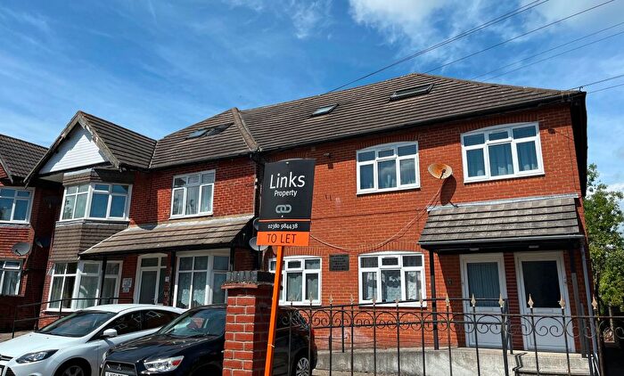 2 Bedroom Flat To Rent In Welbeck Avenue, Southampton, SO17