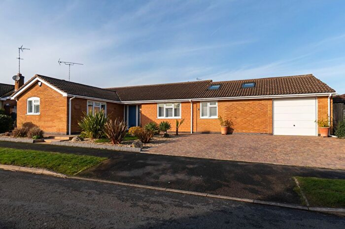 4 Bedroom Detached Bungalow For Sale In Bridgewater Drive, Great Glen, LE8