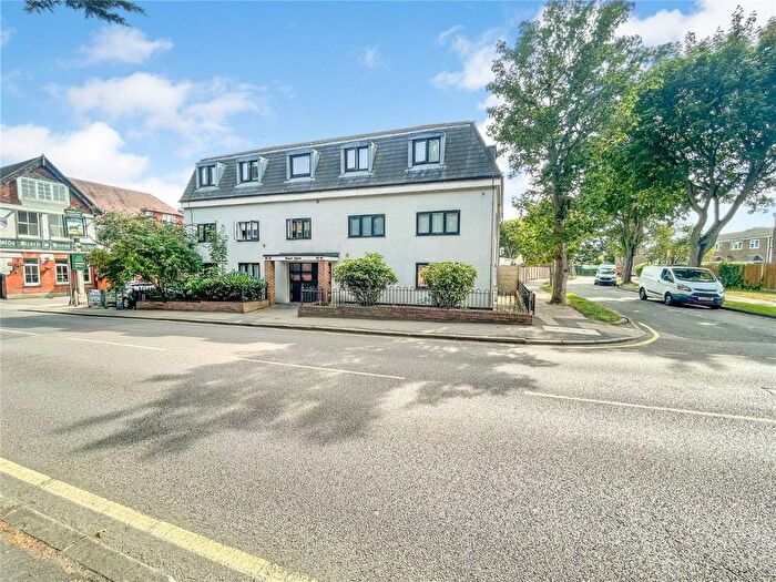 1 Bedroom Flat To Rent In Stuart House, Halfway Street, Sidcup, DA15