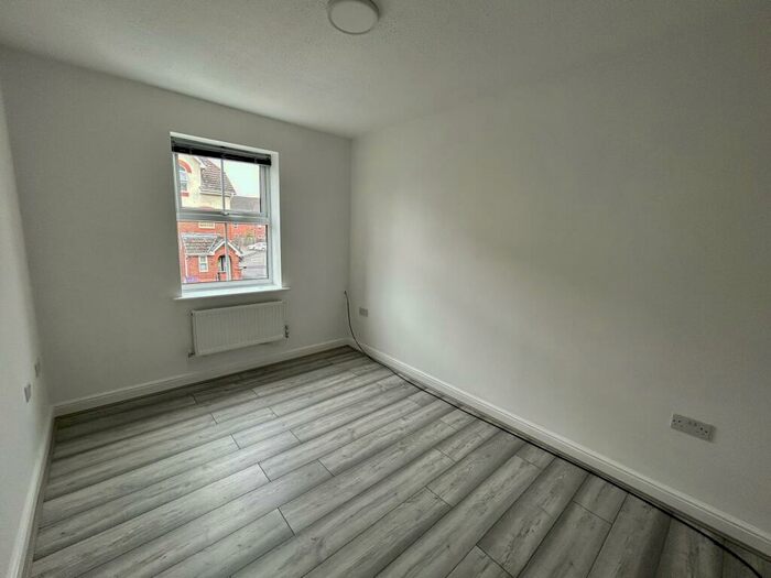 4 Bedroom House To Rent In Whimberry Way, Withington, M20