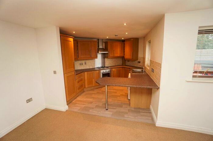2 Bedroom Apartment To Rent In Ashfield Court, Adlington, PR6