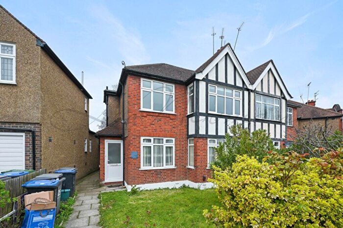 2 Bedroom Flat To Rent In Windermere Court, Windermere Avenue, Wembley, HA9