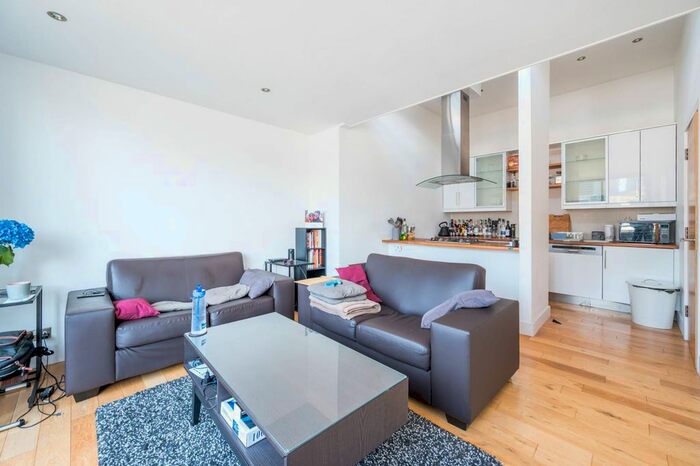 1 Bedroom Flat To Rent In Thrawl Street, Spitalfields, London, E1