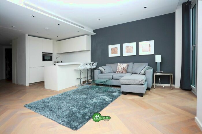 1 Bedroom Flat To Rent In Upper Ground, London, SE1