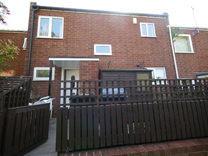 3 Bedroom Terraced House To Rent In Brough Way, Newcastle Upon Tyne, NE6