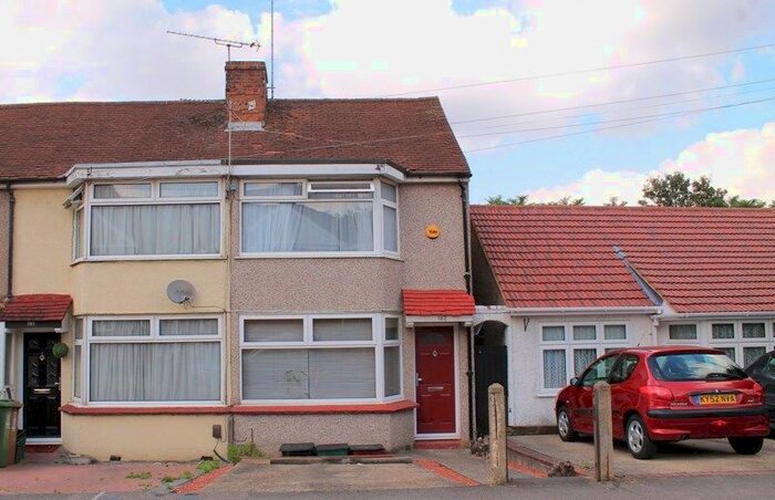 2 Bedroom Terraced House To Rent In Parkside Avenue, Bexleyheath, Kent, DA7