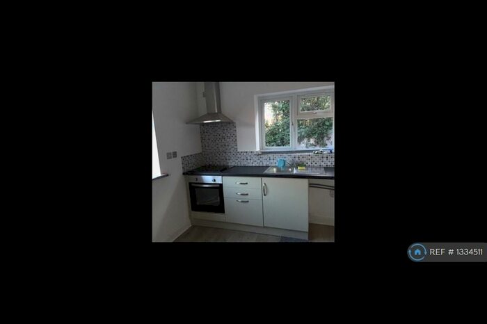 1 Bedroom Flat To Rent In Cavendish Road, Leicester, LE2