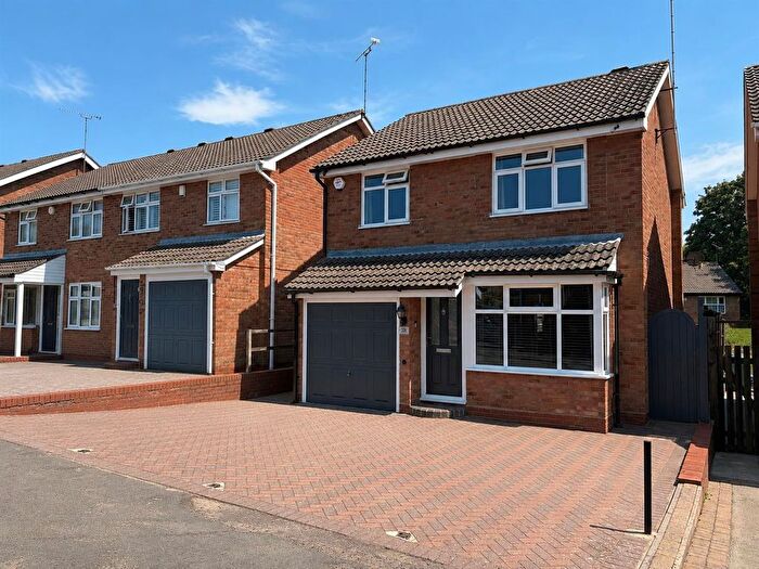 3 Bedroom Detached House For Sale In Paxmead Close, Keresley, Coventry, CV6