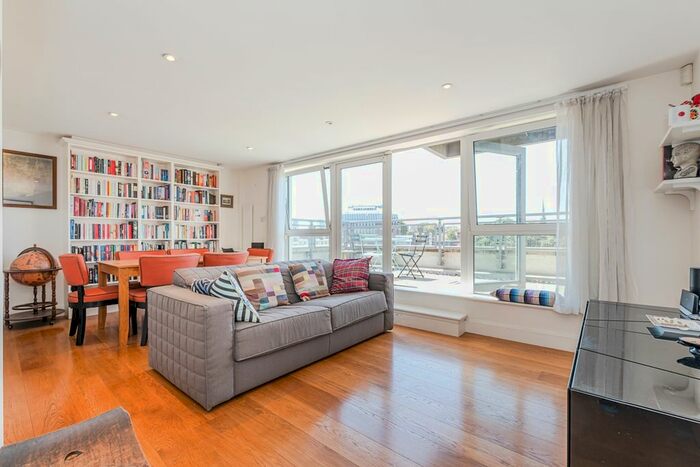 2 Bedroom Flat To Rent In Vauxhall Bridge Road, London, SW1V