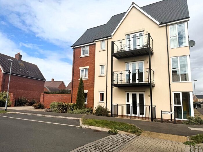 2 Bedroom Apartment For Sale In Venus Avenue, Biggleswade, SG18