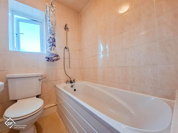 2 Bedroom Terraced House For Sale In Beech Street, Lancaster, LA1