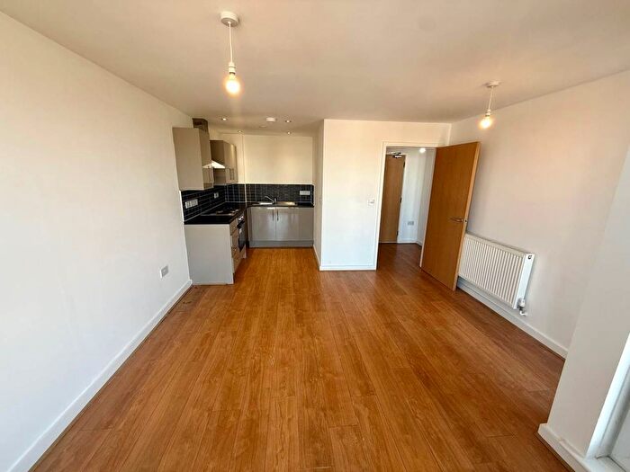 1 Bedroom Flat To Rent In Heelis Street, Heelis Street, S70