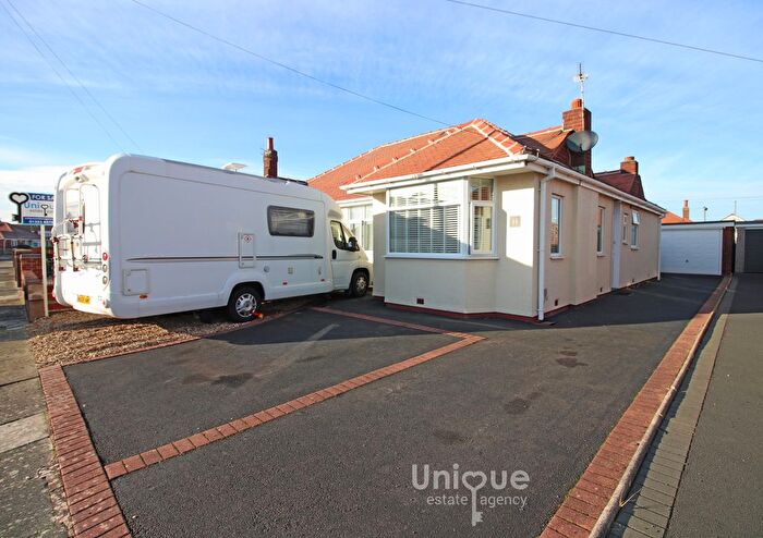 2 Bedroom Bungalow For Sale In Seaton Avenue, Thornton-Cleveleys, FY5
